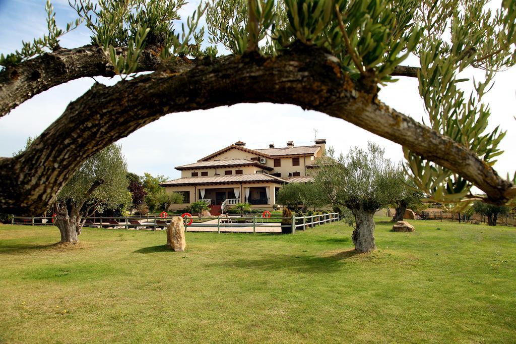 Hosteria De Guara Bierge Bagian luar foto