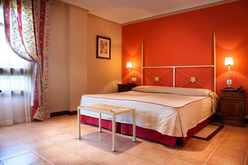 Hosteria De Guara Bierge Bagian luar foto